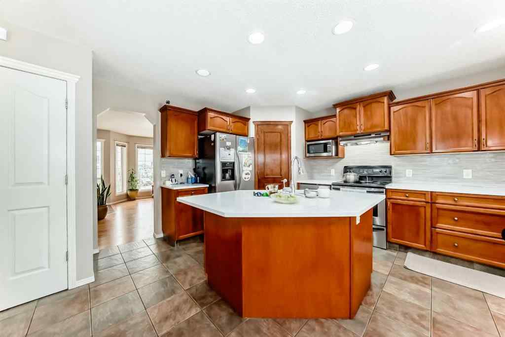 MLS® A2254347 - 103 Sienna Park Heath SW in Signal Hill Calgary, Residential