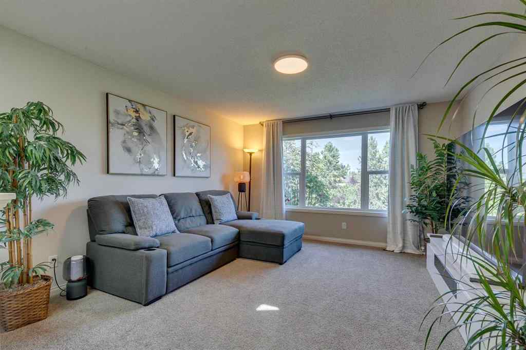 MLS® A2254348 - 327 Cranleigh View SE in Cranston Calgary, Residential