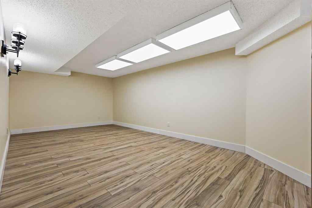 MLS® A2254349 - 24 Westridge Drive SW in Westridge Okotoks, Residential