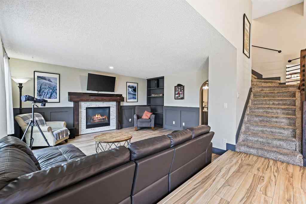MLS® A2254349 - 24 Westridge Drive SW in Westridge Okotoks, Residential