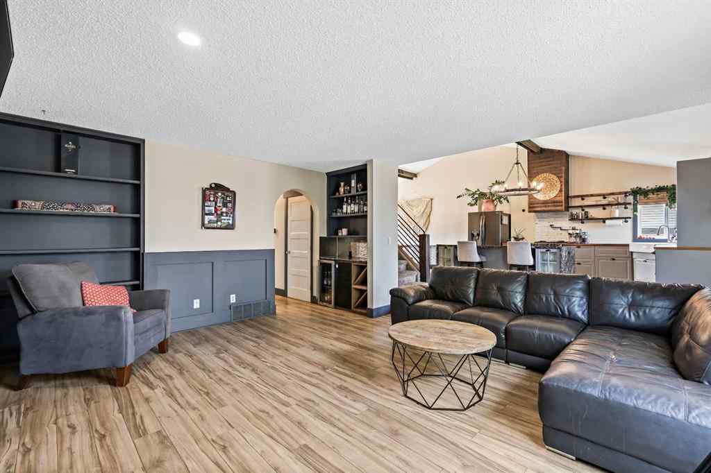 MLS® A2254349 - 24 Westridge Drive SW in Westridge Okotoks, Residential