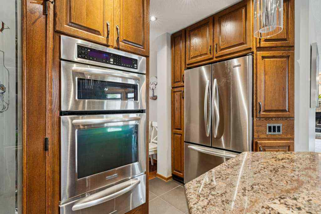 MLS® A2254350 - 59 Sandringham Close NW in Sandstone Valley Calgary, Residential
