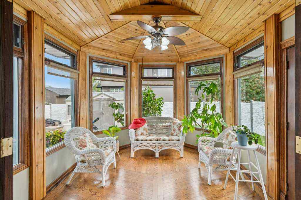 MLS® A2254350 - 59 Sandringham Close NW in Sandstone Valley Calgary, Residential
