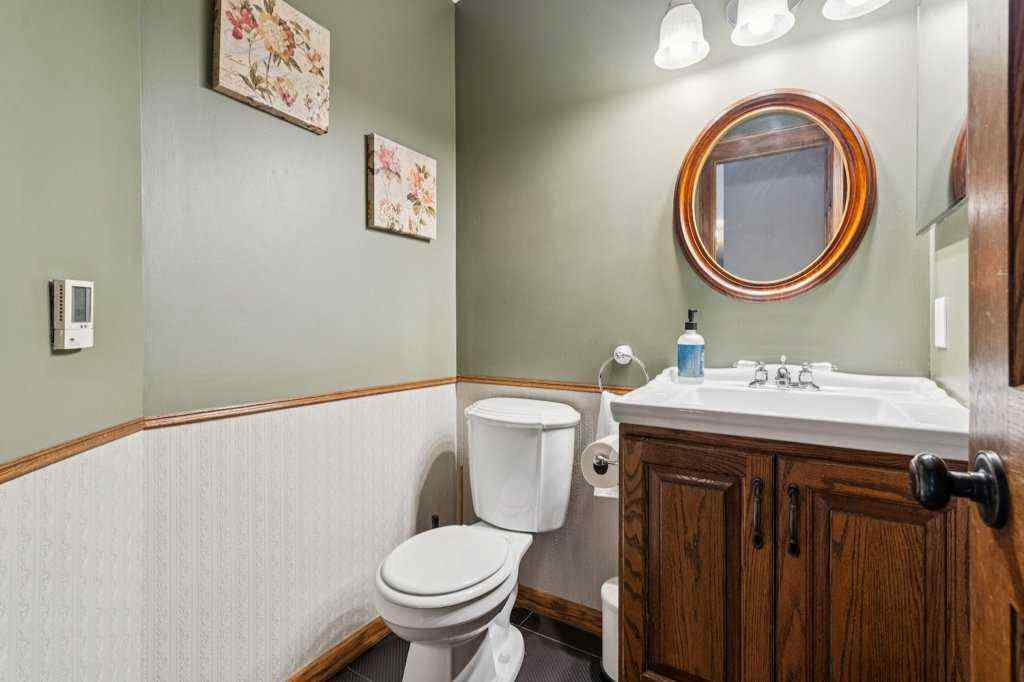 MLS® A2254350 - 59 Sandringham Close NW in Sandstone Valley Calgary, Residential