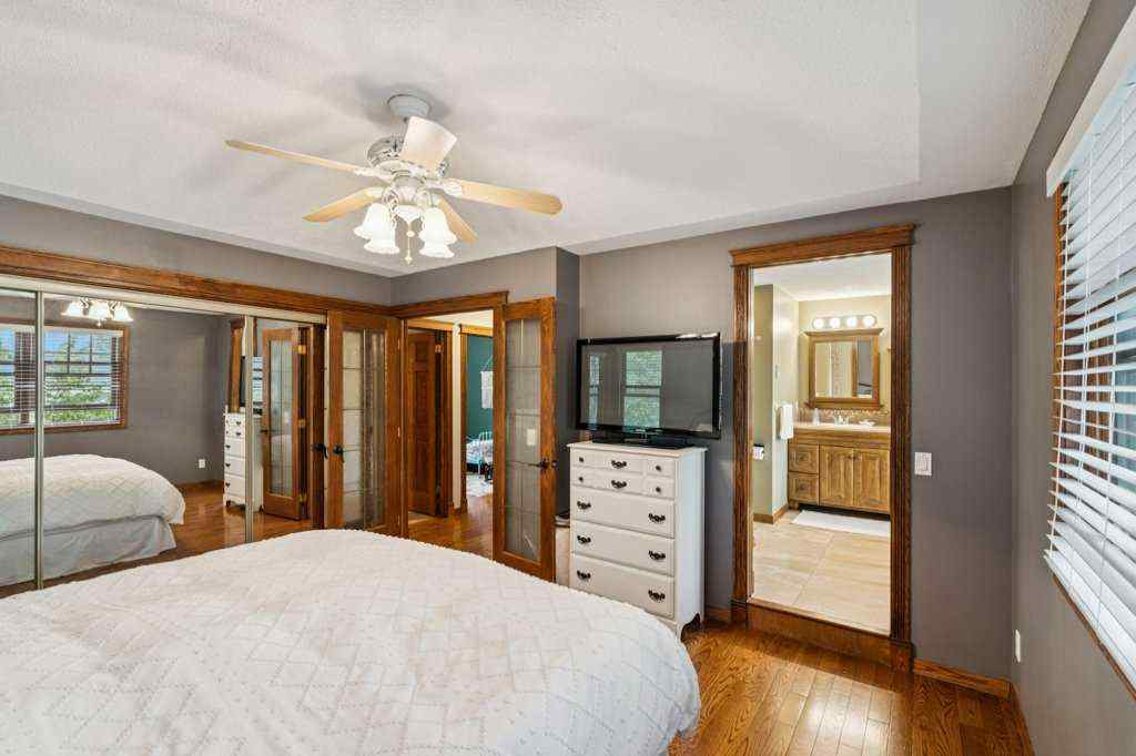 MLS® A2254350 - 59 Sandringham Close NW in Sandstone Valley Calgary, Residential