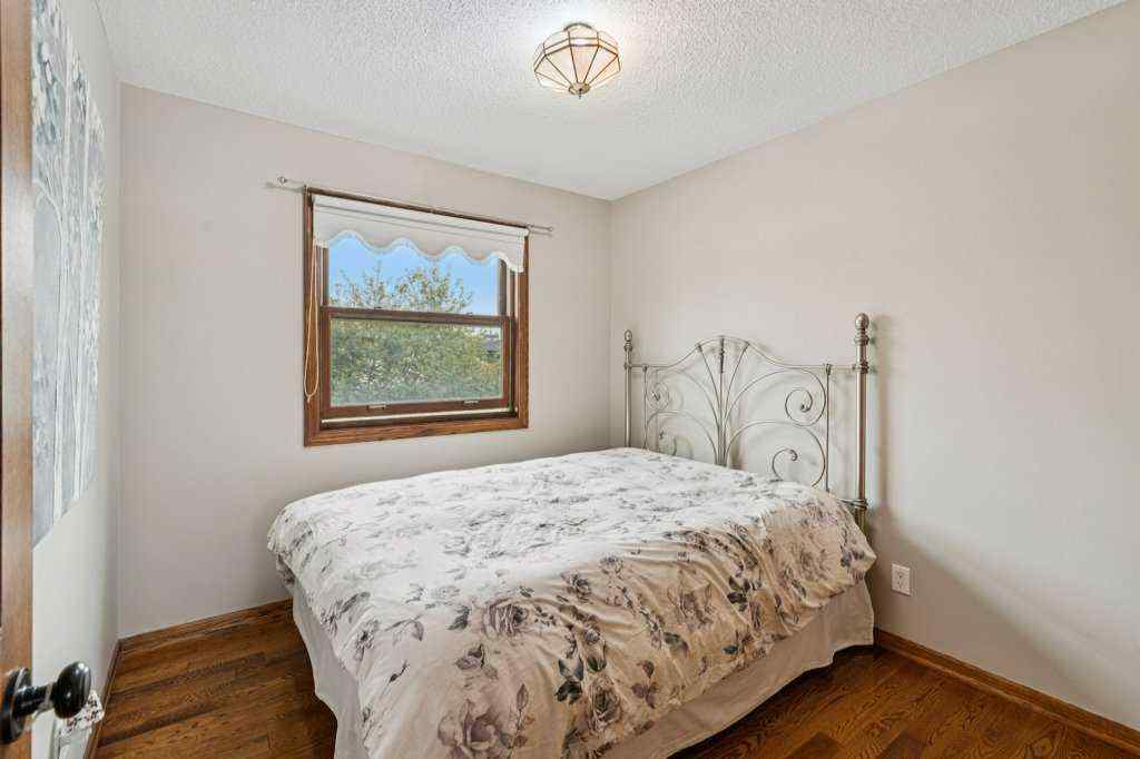 MLS® A2254350 - 59 Sandringham Close NW in Sandstone Valley Calgary, Residential