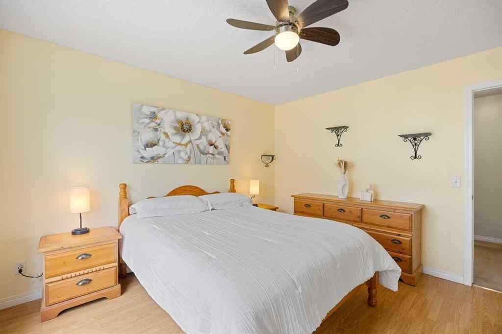 MLS® A2254358 - 3022 New Brighton Gardens SE in New Brighton Calgary, Residential