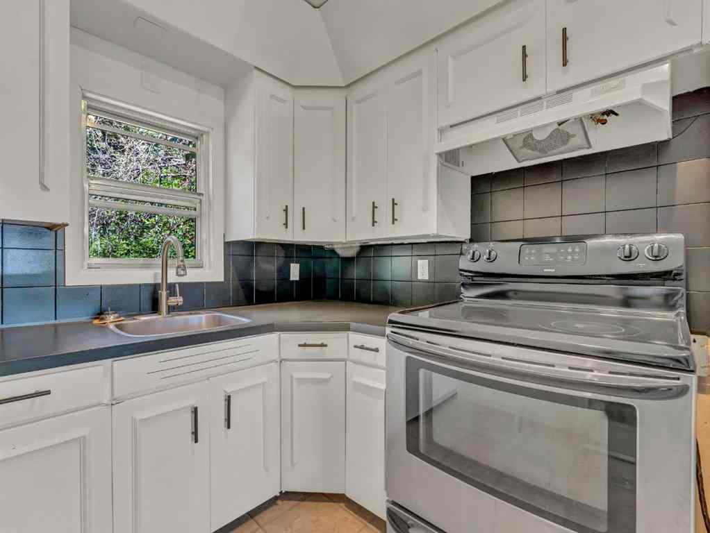 MLS® A2254359 - 1146 Steel Street SE in River Flats Medicine Hat, Residential