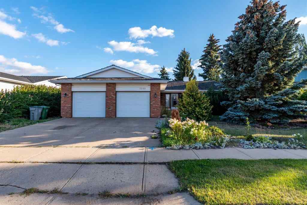 MLS® A2254363 - 5211 26 Street  in Steele Heights Lloydminster, Residential