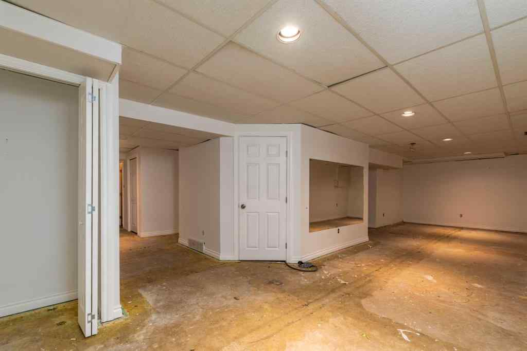 MLS® A2254363 - 5211 26 Street  in Steele Heights Lloydminster, Residential