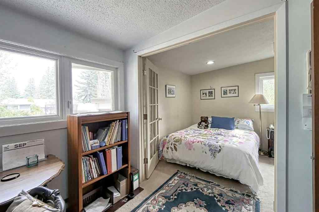 MLS® A2254364 - 10212 8 Street SW in Southwood Calgary, Residential