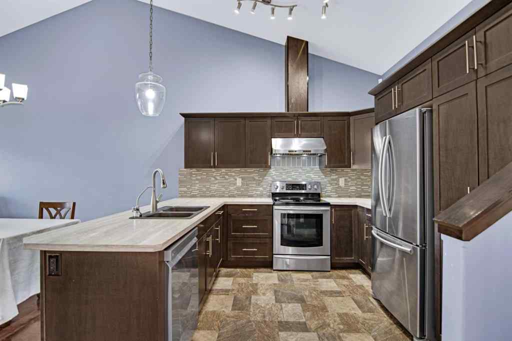 MLS® A2254367 - 189 Garrison Circle  in Garden Heights Red Deer, Residential