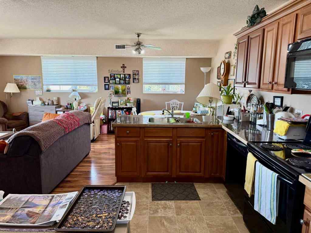 MLS® A2254372 - 4816 50 Avenue  in Breton Breton, Commercial