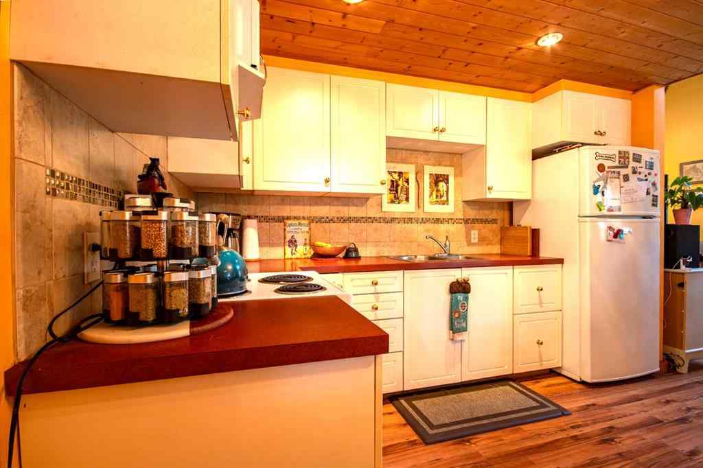MLS® A2254374 - Unit #4 5227 Township Road 320   in Bergen Springs Rural Mountain View County, Residential