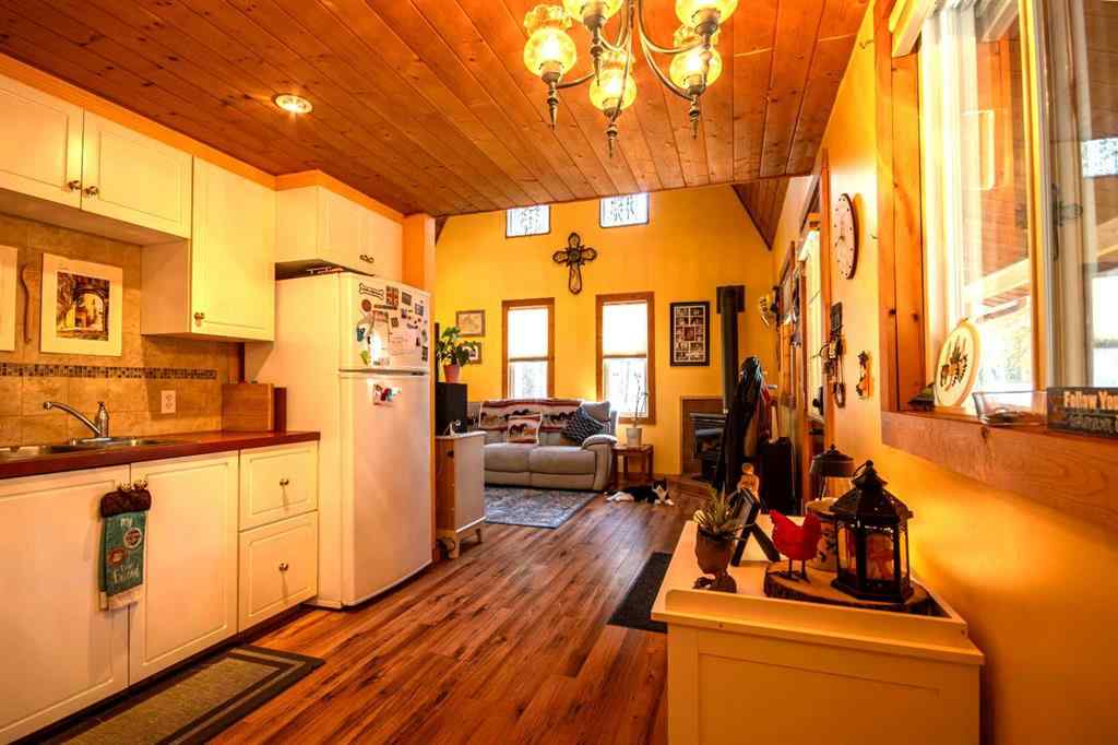 MLS® A2254374 - Unit #4 5227 Township Road 320   in Bergen Springs Rural Mountain View County, Residential
