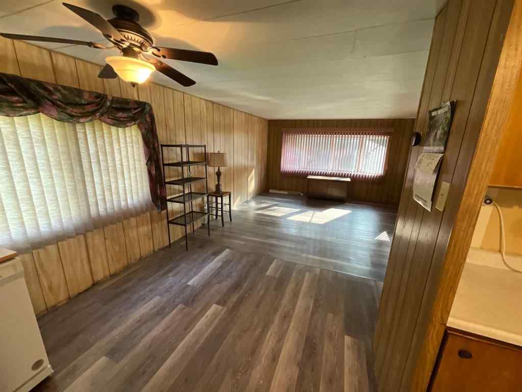 MLS® A2254382 - 4836 50 Street  in NONE Mirror, Residential