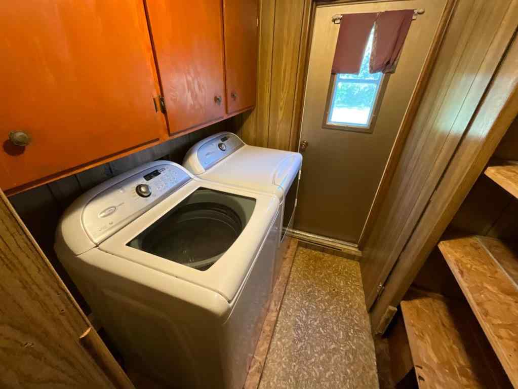 MLS® A2254382 - 4836 50 Street  in NONE Mirror, Residential