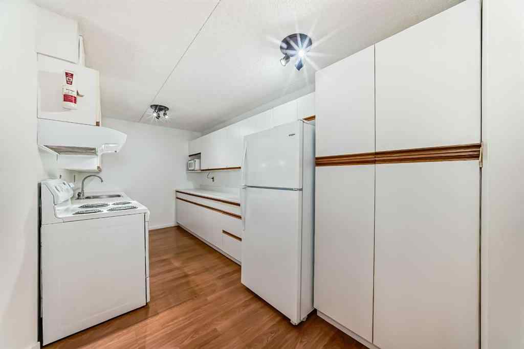 MLS® A2254385 - Unit #614 5204 Dalton Drive NW in Dalhousie Calgary, Residential