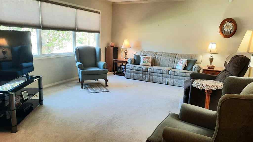 MLS® A2254391 - 414 9 Street E in Riverview Park Drumheller, Residential