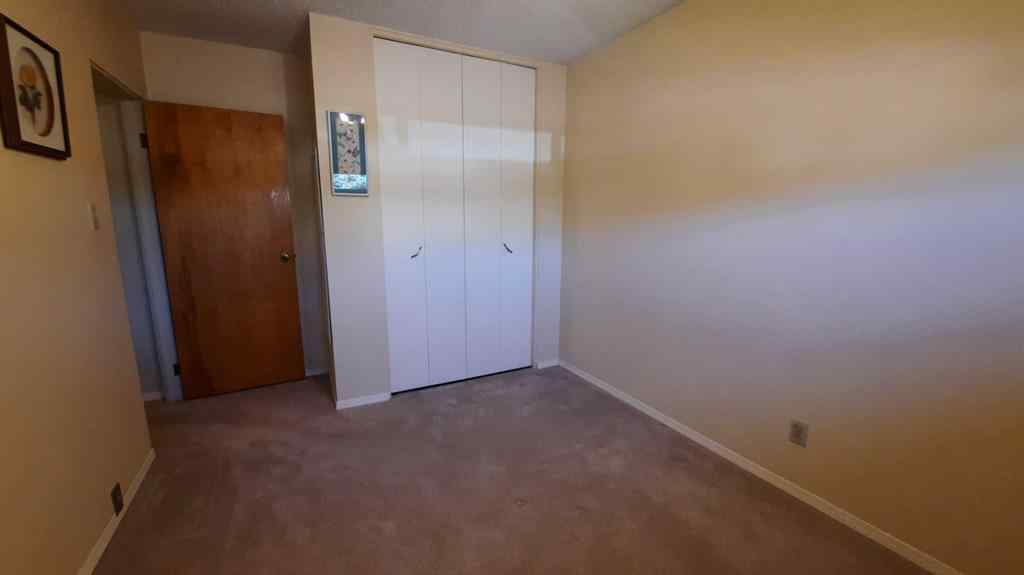 MLS® A2254391 - 414 9 Street E in Riverview Park Drumheller, Residential
