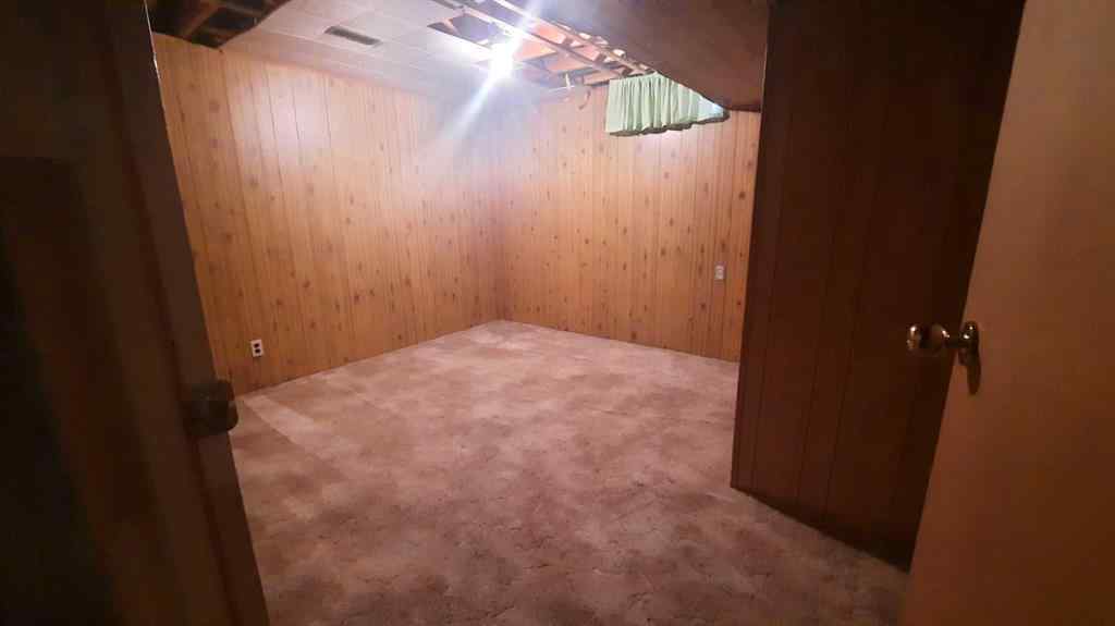 MLS® A2254391 - 414 9 Street E in Riverview Park Drumheller, Residential