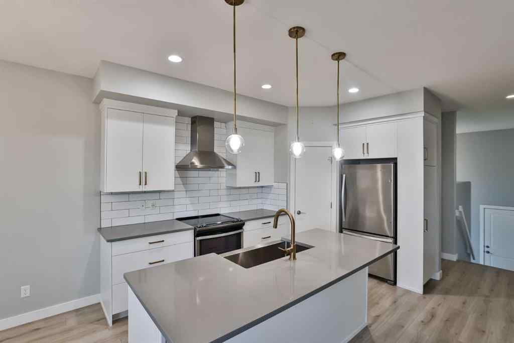 MLS® A2254397 - 526 Devonia Road W in The Crossings Lethbridge, Residential