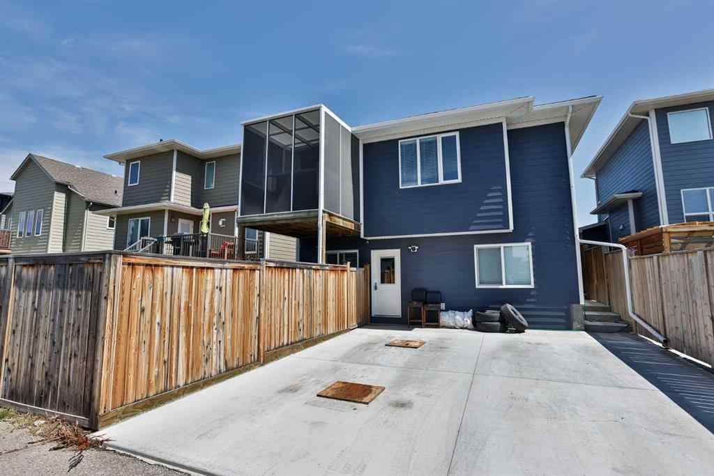 MLS® A2254397 - 526 Devonia Road W in The Crossings Lethbridge, Residential