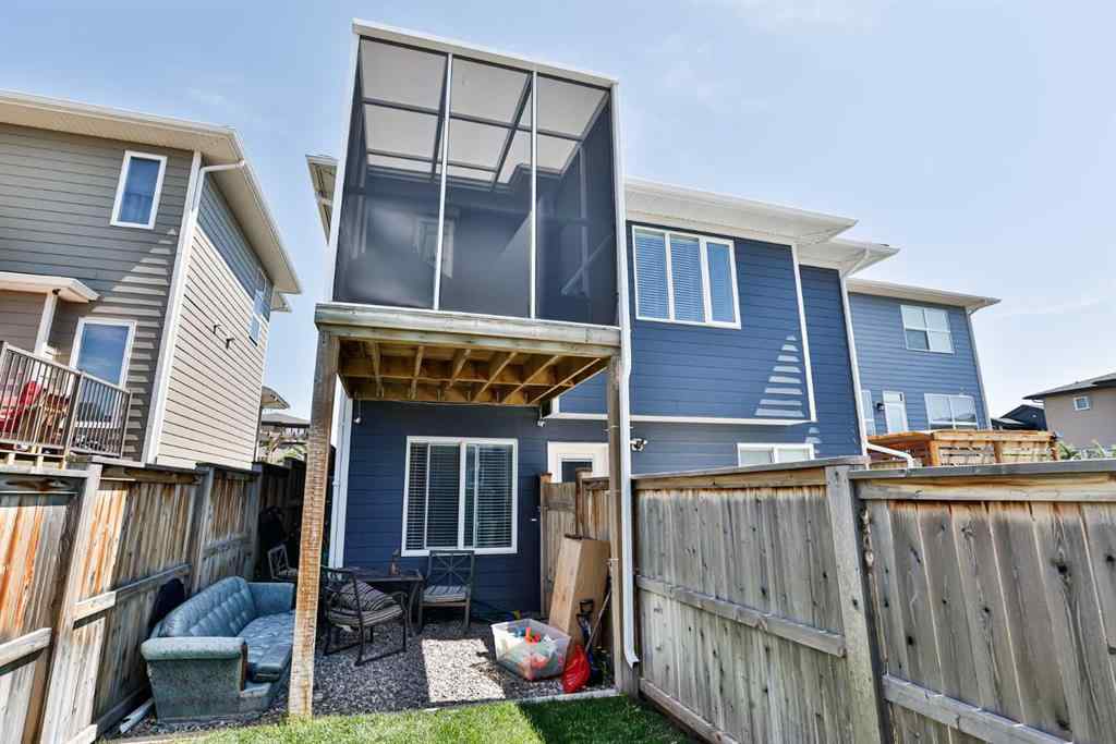 MLS® A2254397 - 526 Devonia Road W in The Crossings Lethbridge, Residential