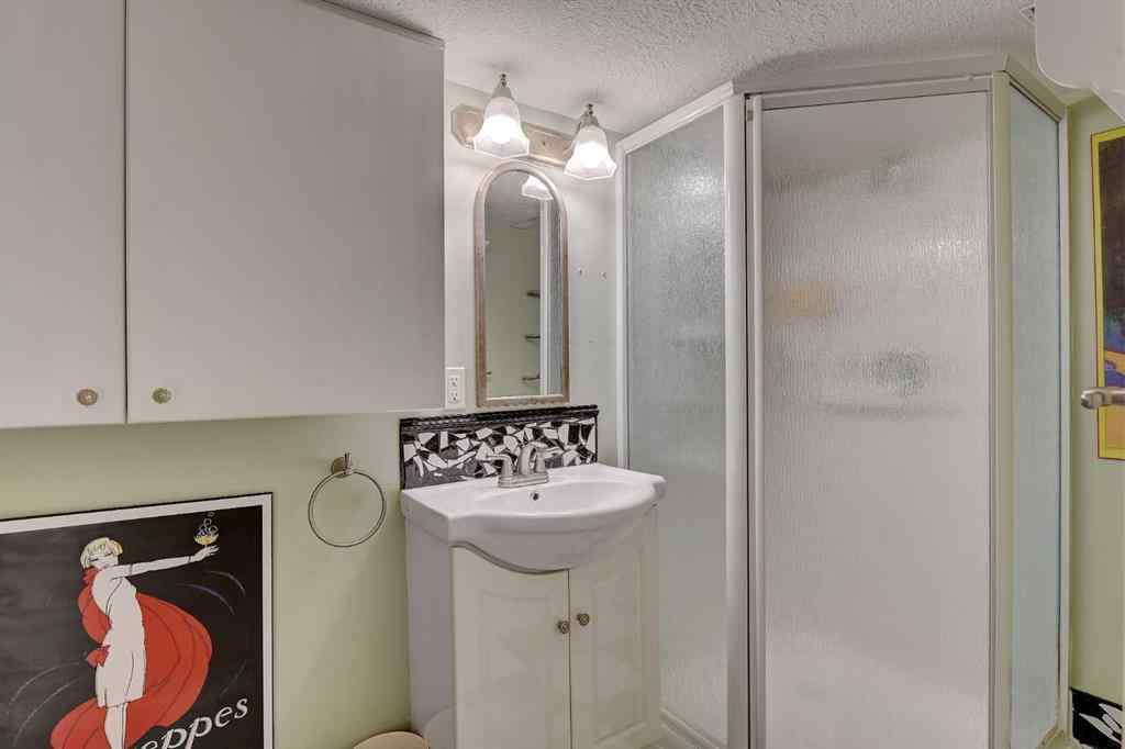 MLS® A2254398 - 6102 93 A Street  in Country Club Estates Grande Prairie, Residential