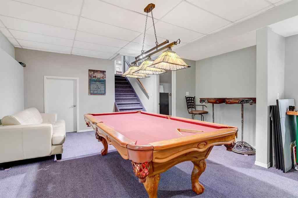 MLS® A2254398 - 6102 93 A Street  in Country Club Estates Grande Prairie, Residential