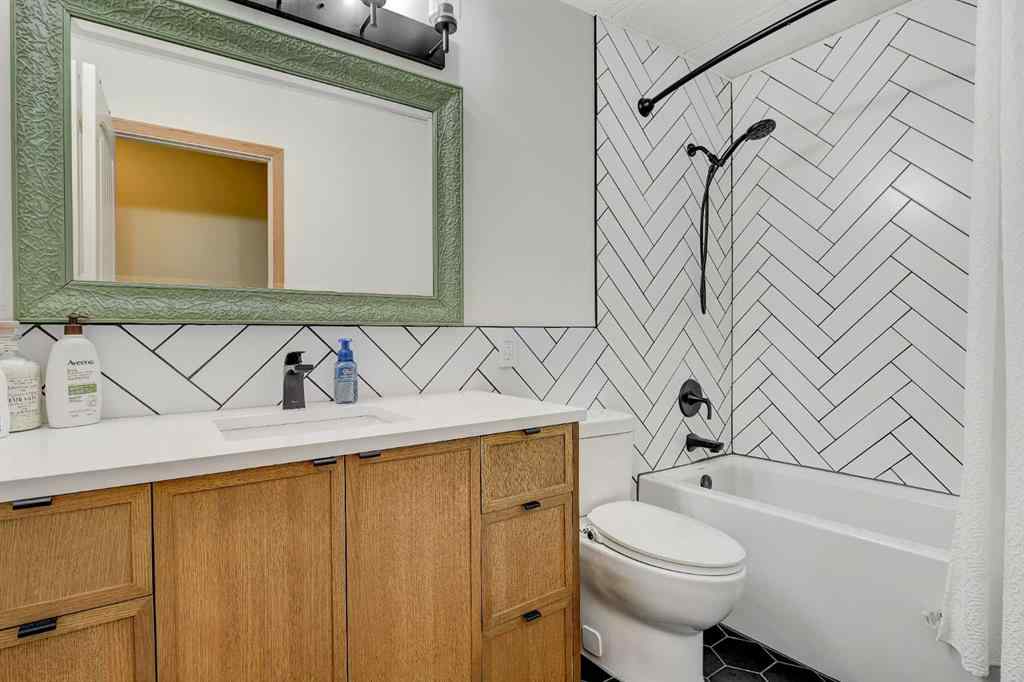 MLS® A2254398 - 6102 93 A Street  in Country Club Estates Grande Prairie, Residential