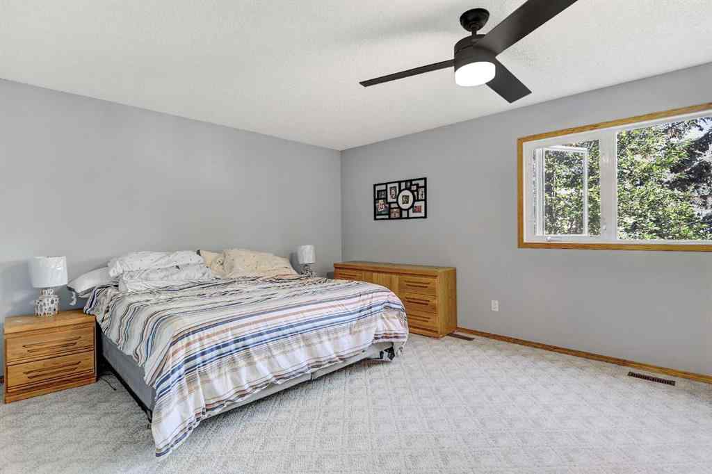 MLS® A2254398 - 6102 93 A Street  in Country Club Estates Grande Prairie, Residential