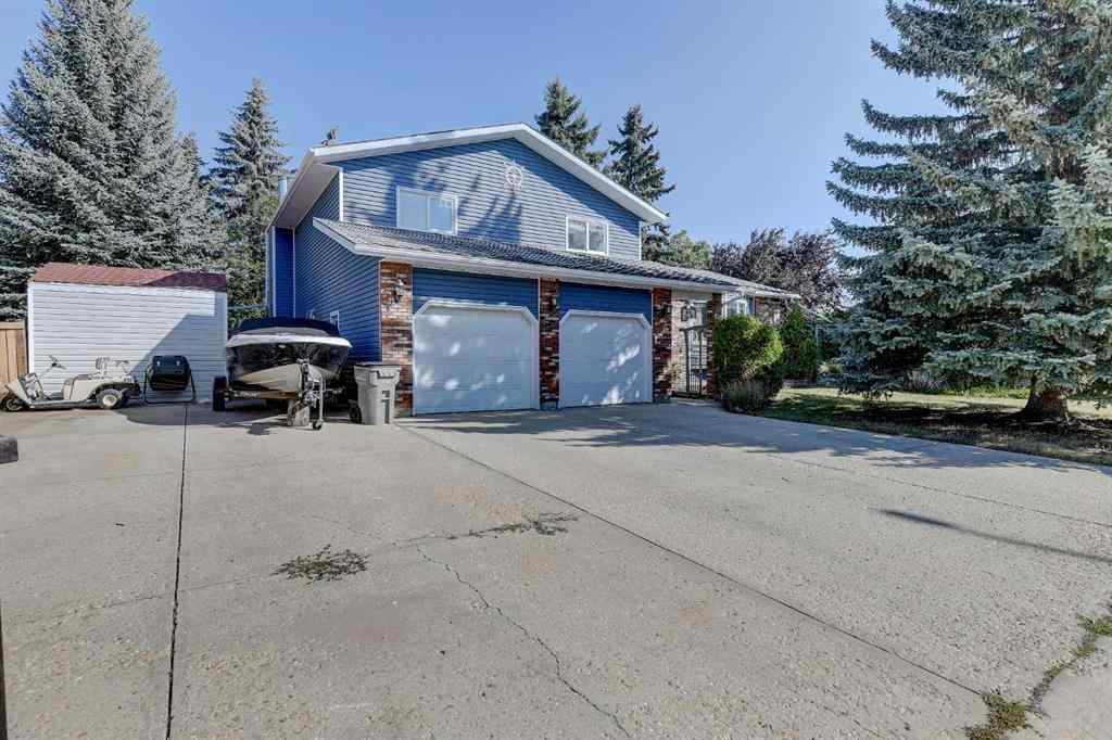 MLS® A2254398 - 6102 93 A Street  in Country Club Estates Grande Prairie, Residential