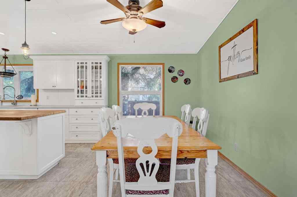 MLS® A2254398 - 6102 93 A Street  in Country Club Estates Grande Prairie, Residential