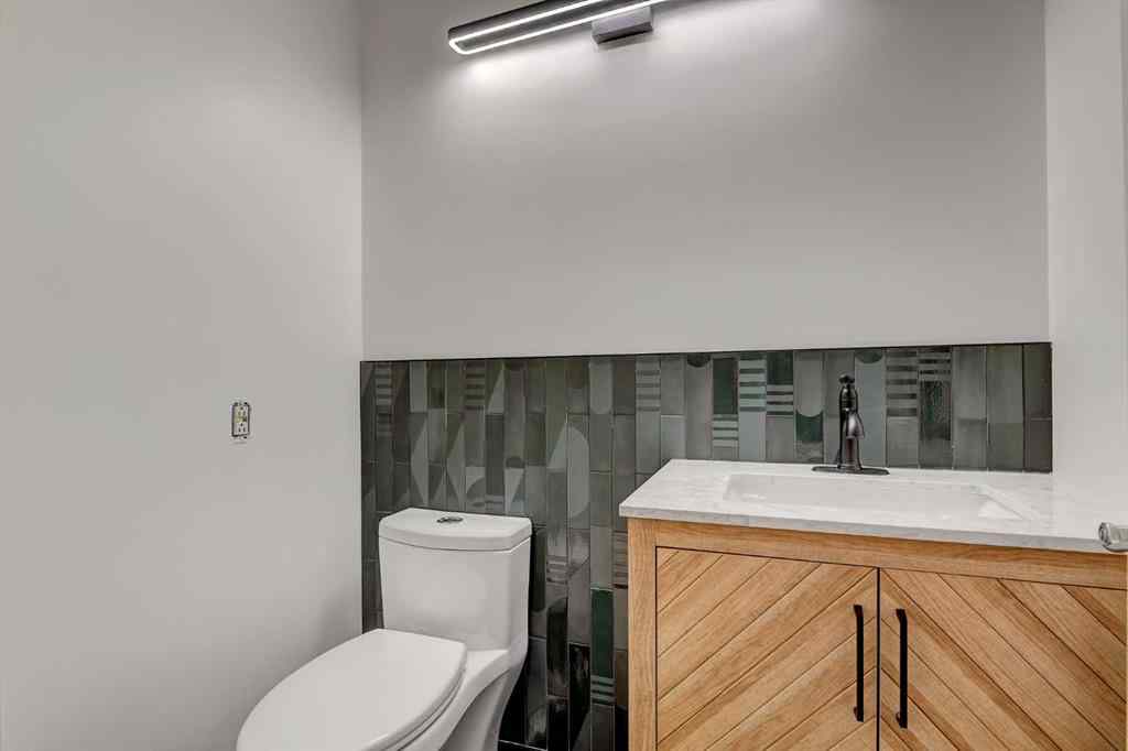 MLS® A2254398 - 6102 93 A Street  in Country Club Estates Grande Prairie, Residential