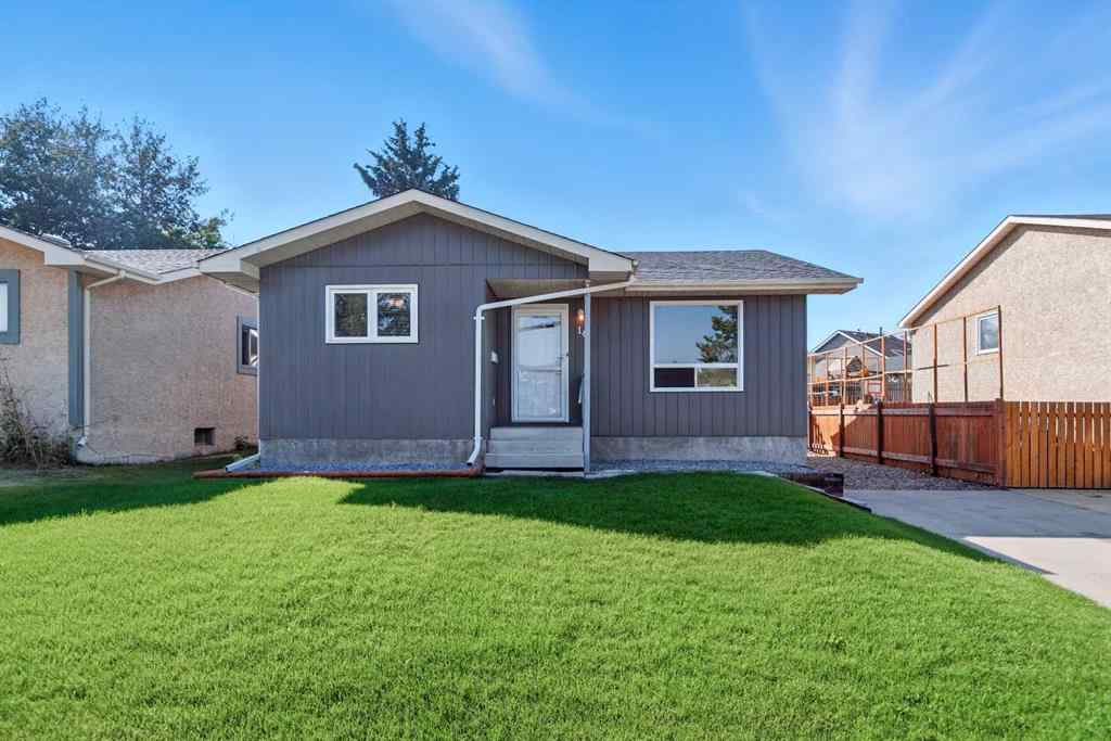 MLS® A2254400 - 14 Griffiths Avenue  in Glendale Park Estates Red Deer, Residential