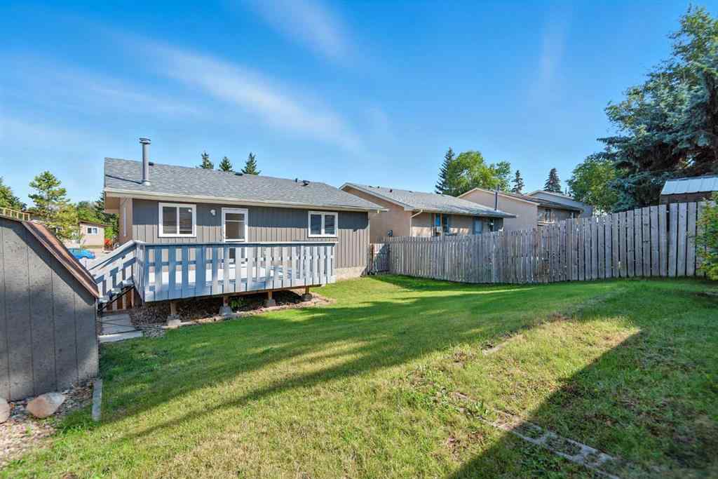 MLS® A2254400 - 14 Griffiths Avenue  in Glendale Park Estates Red Deer, Residential