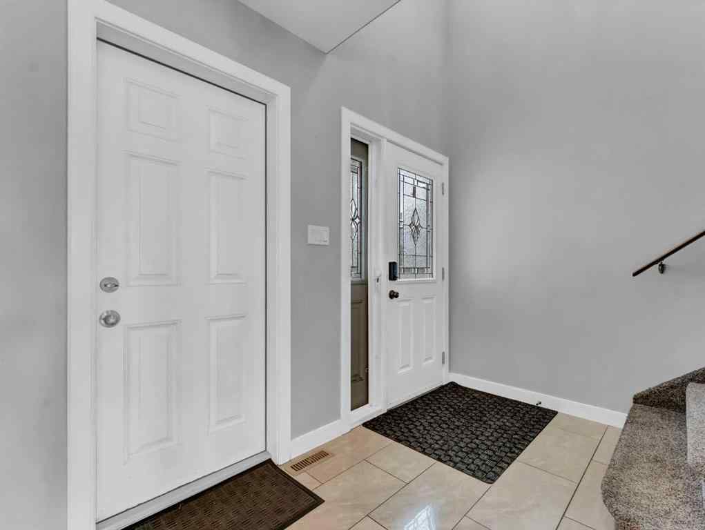 MLS® A2254402 - 47 Sterling Link SE in SE Southridge Medicine Hat, Residential