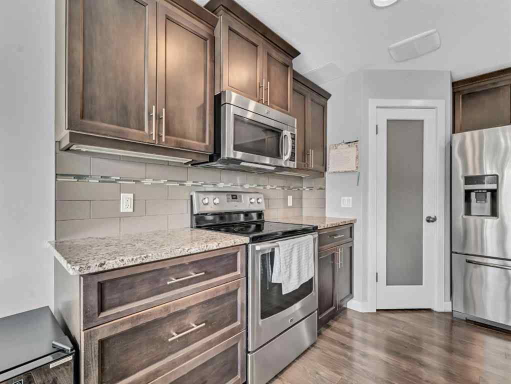 MLS® A2254402 - 47 Sterling Link SE in SE Southridge Medicine Hat, Residential