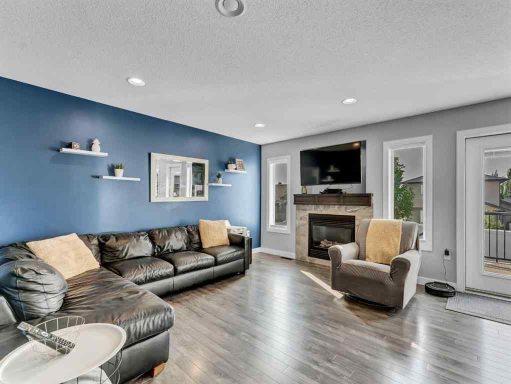 MLS® A2254402 - 47 Sterling Link SE in SE Southridge Medicine Hat, Residential