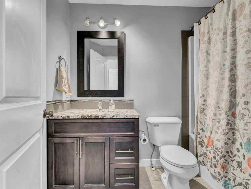 MLS® A2254402 - 47 Sterling Link SE in SE Southridge Medicine Hat, Residential