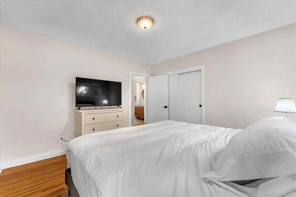 MLS® A2254403 - 85 Warwick Drive SW in Westgate Calgary, Residential