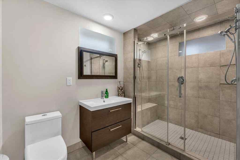 MLS® A2254403 - 85 Warwick Drive SW in Westgate Calgary, Residential