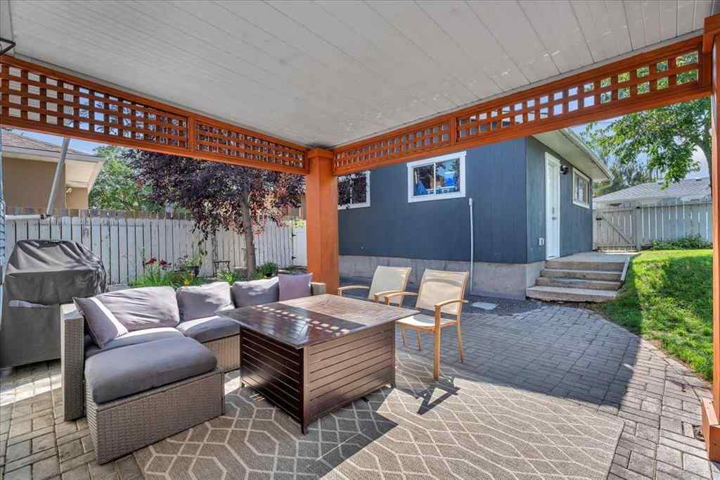 MLS® A2254403 - 85 Warwick Drive SW in Westgate Calgary, Residential