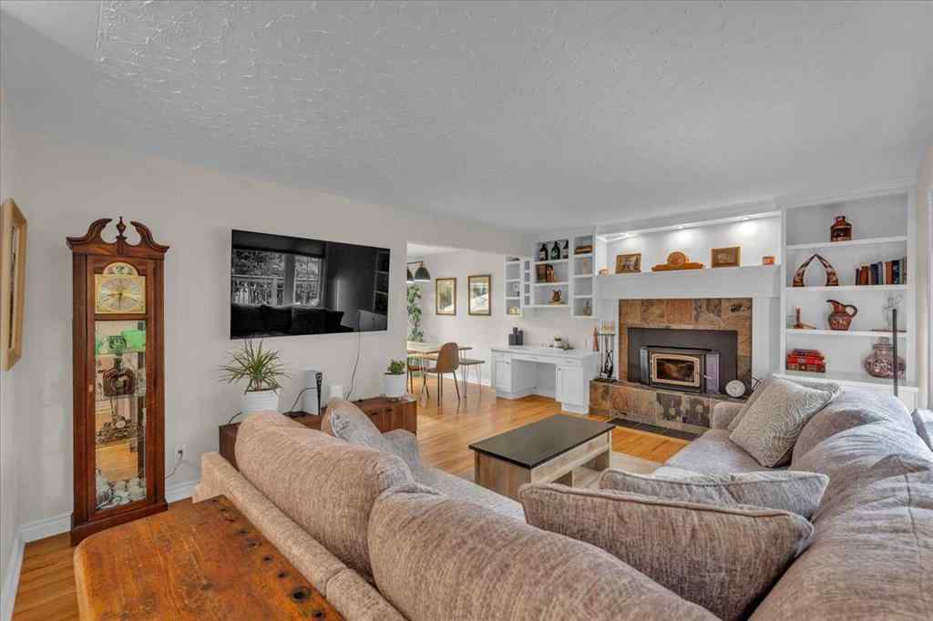 MLS® A2254403 - 85 Warwick Drive SW in Westgate Calgary, Residential