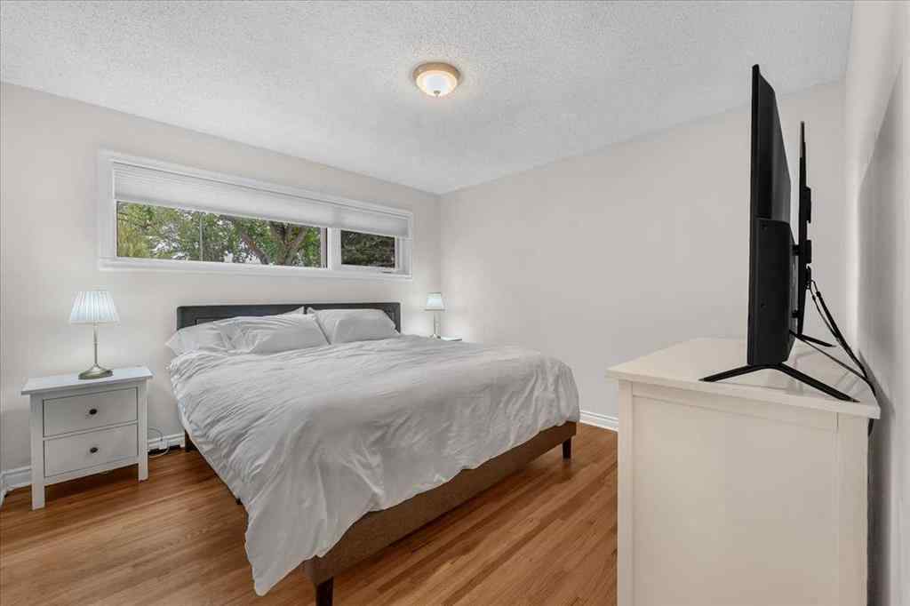 MLS® A2254403 - 85 Warwick Drive SW in Westgate Calgary, Residential