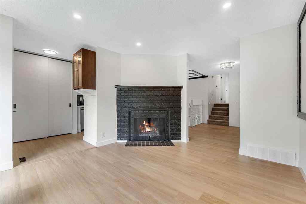 MLS® A2254405 - 40 Erin Woods Drive SE in Erin Woods Calgary, Residential