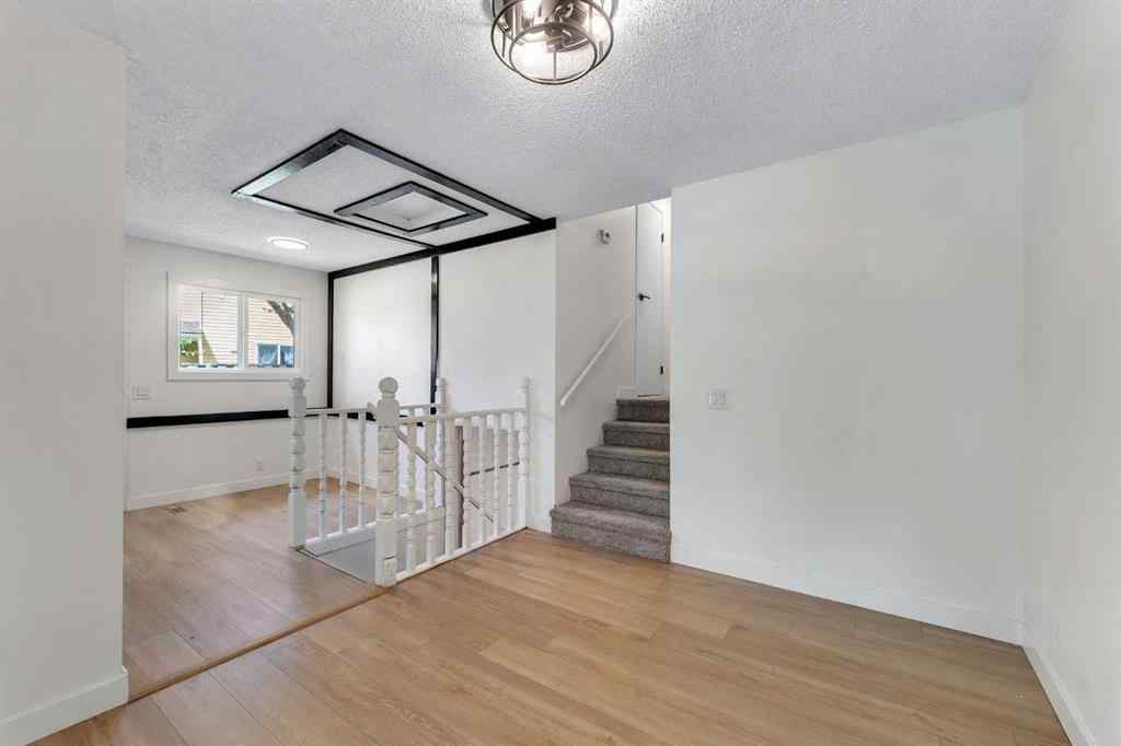 MLS® A2254405 - 40 Erin Woods Drive SE in Erin Woods Calgary, Residential
