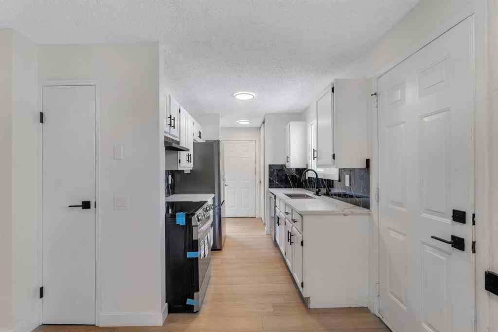 MLS® A2254405 - 40 Erin Woods Drive SE in Erin Woods Calgary, Residential