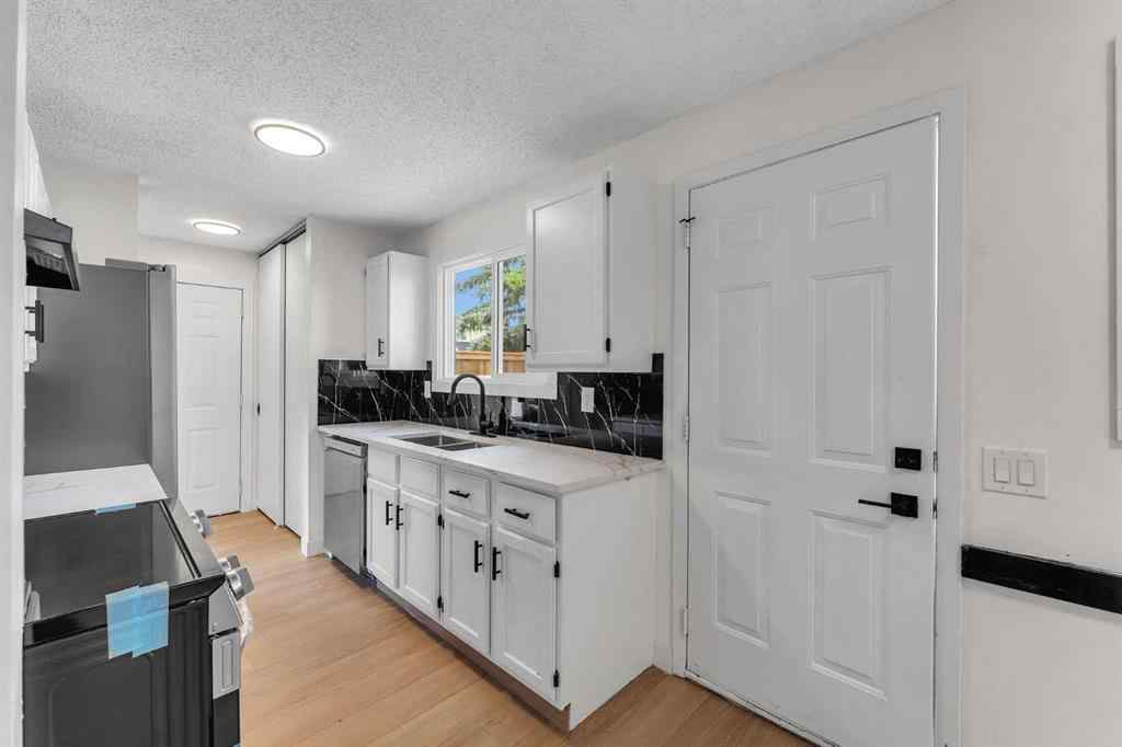 MLS® A2254405 - 40 Erin Woods Drive SE in Erin Woods Calgary, Residential